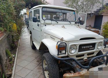 Toyota Land Cruiser BJ42 