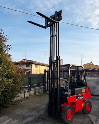 S153 - Muletto 25 q Linde H25