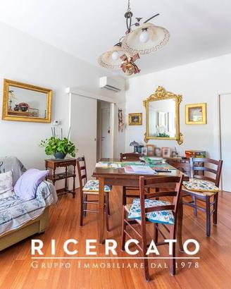 Appartamento di 100 m² con 3 locali e box auto dop