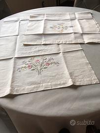 Coppia di asciugamani in lino