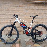 Fantic ebike  xf1 