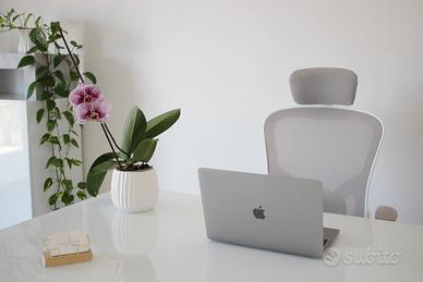 Studio professionale pronto all'uso