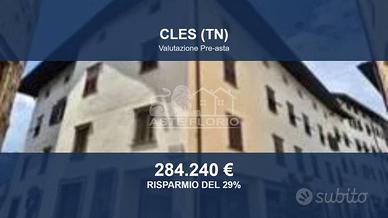 Immobile in asta di 448 m² con più di 5 locali a C