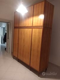 mobili arredamento cucina e guardaroba