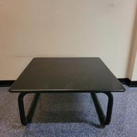 Tavolino da ufficio o da sala