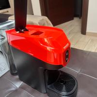 Macchina del caffè a capsule Nuova