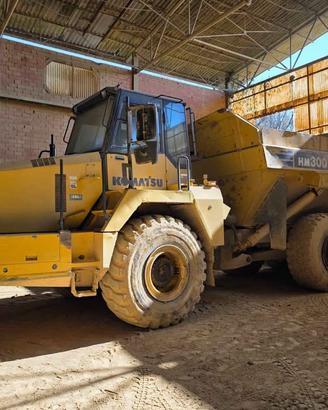Dumper Komatsu HM300 , 2012