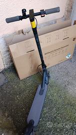 monopattino elettrico mi elettric scooter 