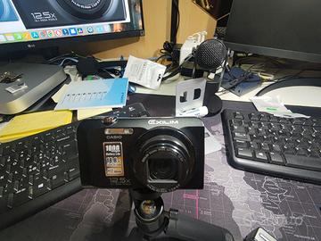 fotocamera FUNZIONANTE COME NUOVA