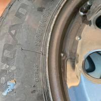 Cerchioni con pneumatici