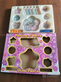 gioco creativo  perline vetro +omaggio 11 ciondoli