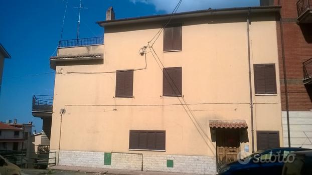 Casa indipendente nel centro del paese