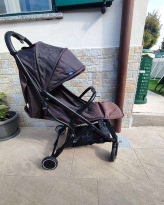 passeggino leggero chicco