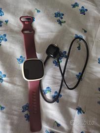 fitbit sense più altro smartwatch 