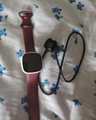 fitbit sense più altro smartwatch 