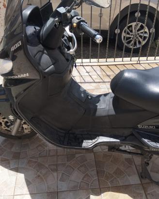 Suzuki Burgman an 400