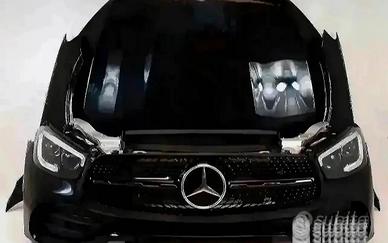 Mercedes GLC W253 Restyling AMG Muso Paraurti Fari