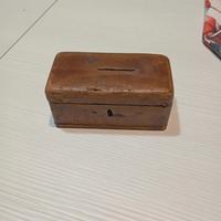 Piccolo baule vintage salvadanaio 