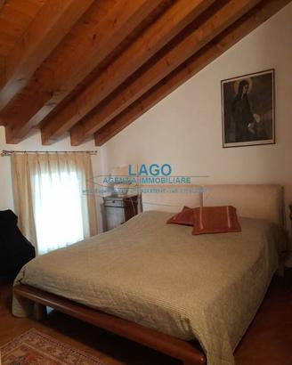 Casa indipendente di 355 m² con 4 locali a Cartigl