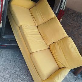 divano con posti