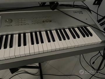Korg triton