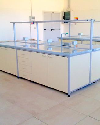 Arredi Laboratorio Chimico