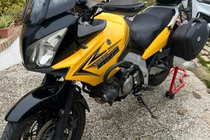 Suzuki V Strom DL 650 - 2005
