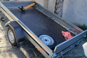 Rimorchio ribaltabile