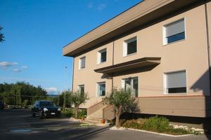 Intera palazzina uffici con rendita