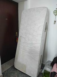Materasso per letto singolo