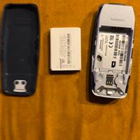 Telefono cellulare Nokia 3310.
