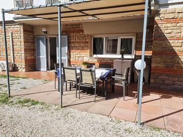 San vincenzo trio con spazio esterno 50 m dal mare