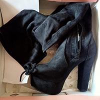 stivali sopra il ginocchio 