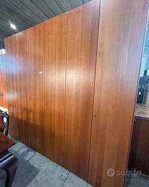 Armadio 6 ante color noce