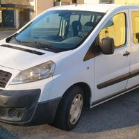 Fiat Scudo Pulmino 9 posti passo lungo