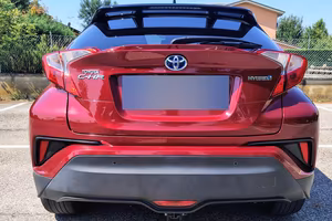 TOYOTA C-HR  HYBRID TREND 10/2018