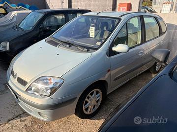 RENAULT SCENIC DIESEL