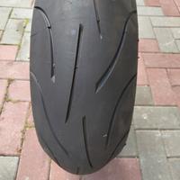 Gomma posteriore moto