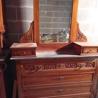 Mobili primo novecento