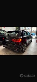 AUDI A1 s line 1000 turbo benzina 115 cv