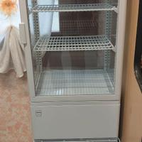 Frigo per bibite con vano