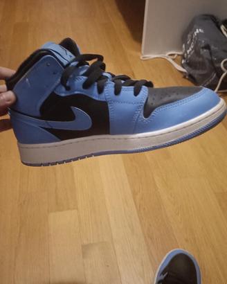 Air jordan 1 blu e nero