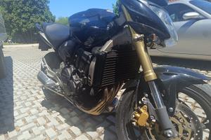 Honda hornet 600 nera