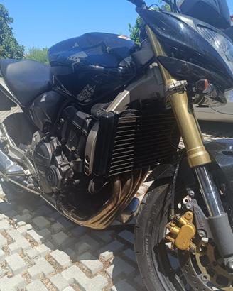 Honda hornet 600 nera