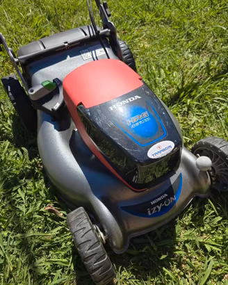 Tagliaerba Honda izy-ON HRG 466 XB + 2 batterie