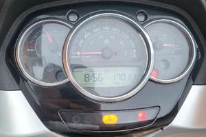 PIAGGIO MP3 300 ROSSO URBAN