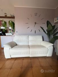 Divano in pelle bianco relax