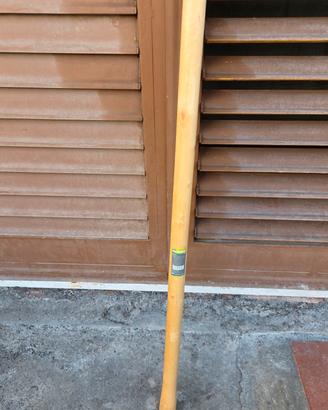 manico in legno per zappa da 110ck 