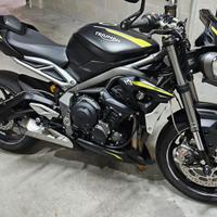 triumph street triple rs 765
