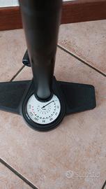 pompa per biciclette 